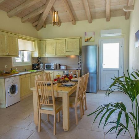 Villas Porto Kamini Afionas Corfu ภายนอก รูปภาพ