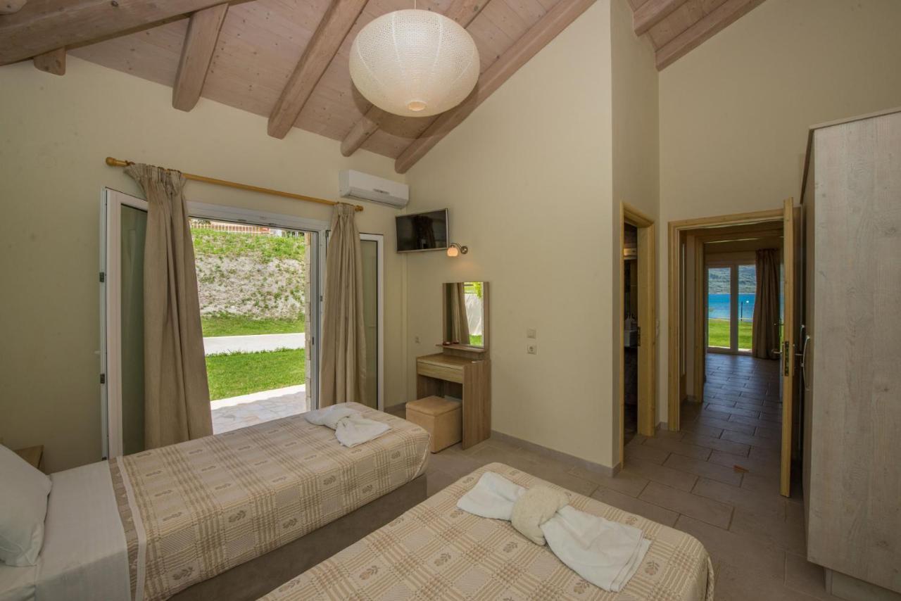 Villas Porto Kamini Afionas Corfu ภายนอก รูปภาพ