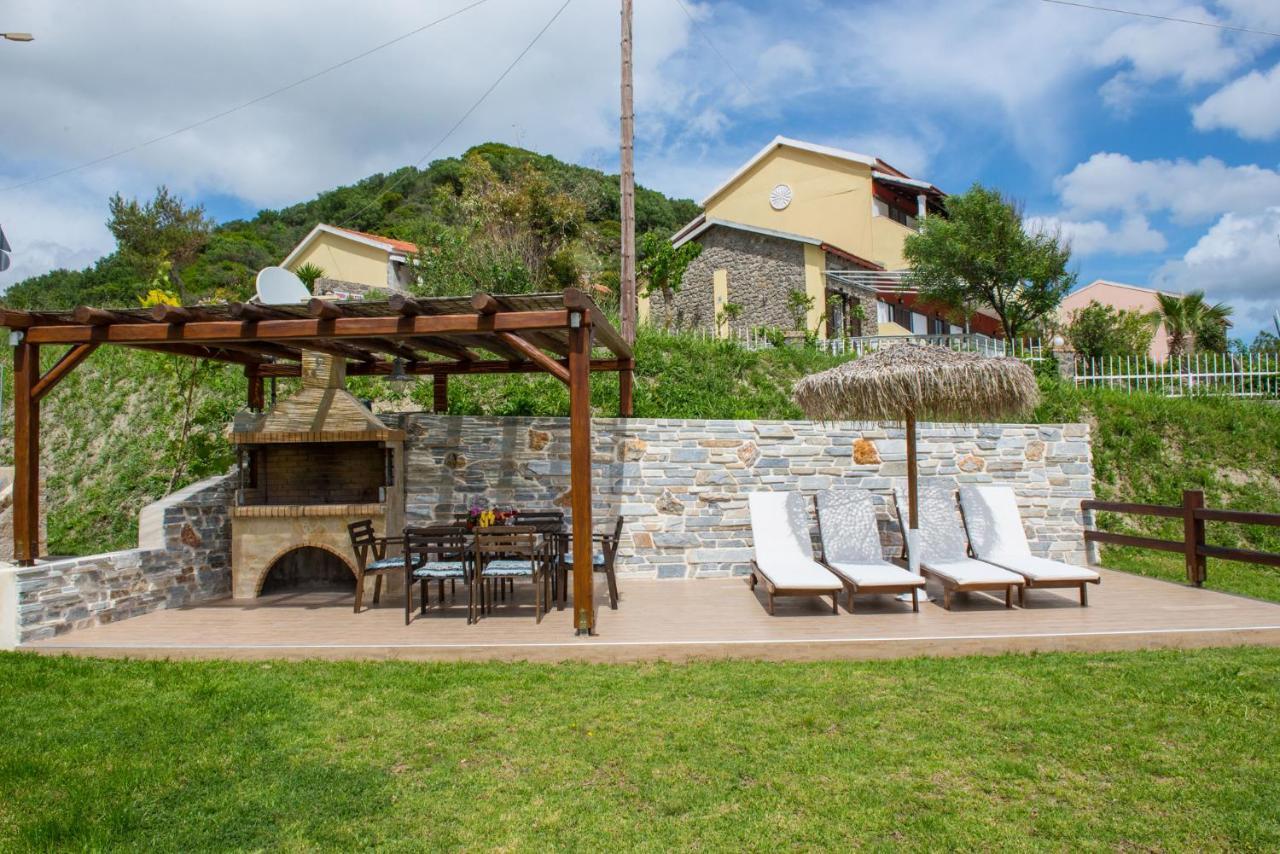 Villas Porto Kamini Afionas Corfu ภายนอก รูปภาพ