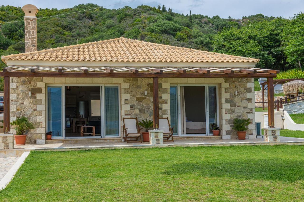Villas Porto Kamini Afionas Corfu ภายนอก รูปภาพ
