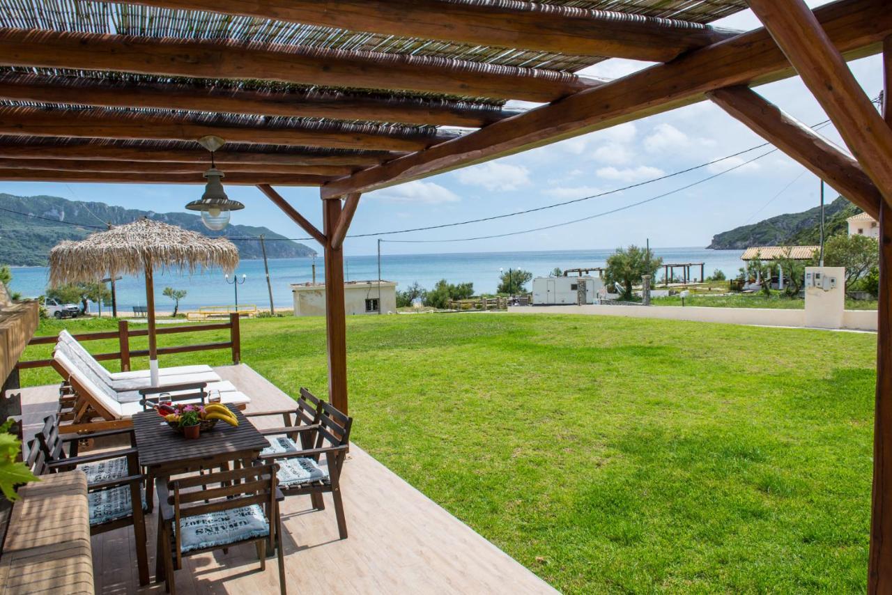 Villas Porto Kamini Afionas Corfu ภายนอก รูปภาพ